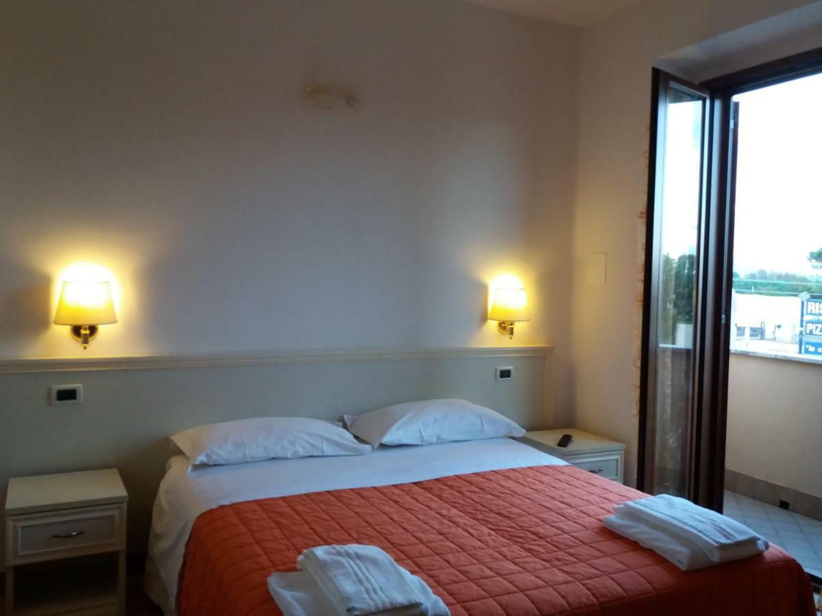 Il Piccolo Nido Bed and Breakfast Borgo Montenero Εξωτερικό φωτογραφία