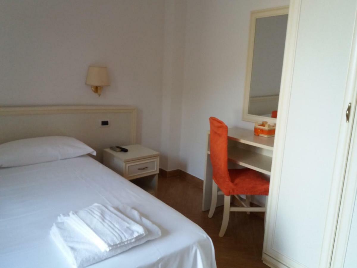 Il Piccolo Nido Bed and Breakfast Borgo Montenero Εξωτερικό φωτογραφία
